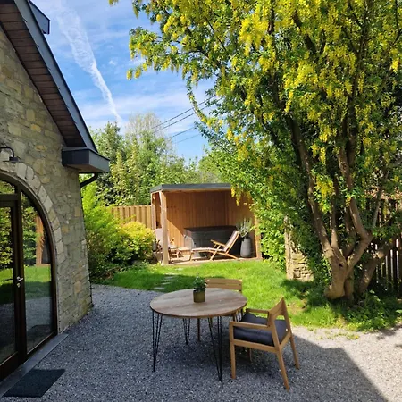 La Cachette De Simone *